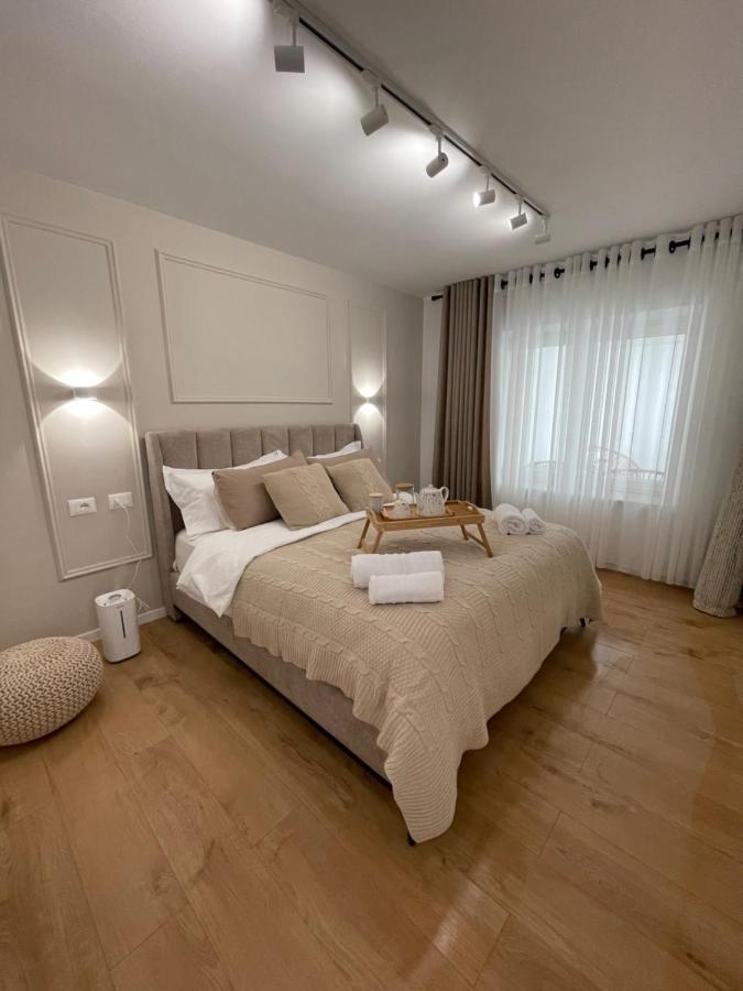 Square Inn Tirana City Center Zewnętrze zdjęcie